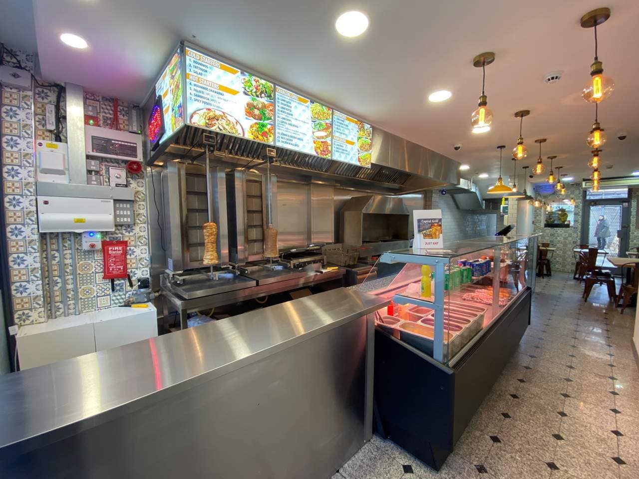 495 Kingsland Rd, London for sale Interior Photo- Image 1 of 1