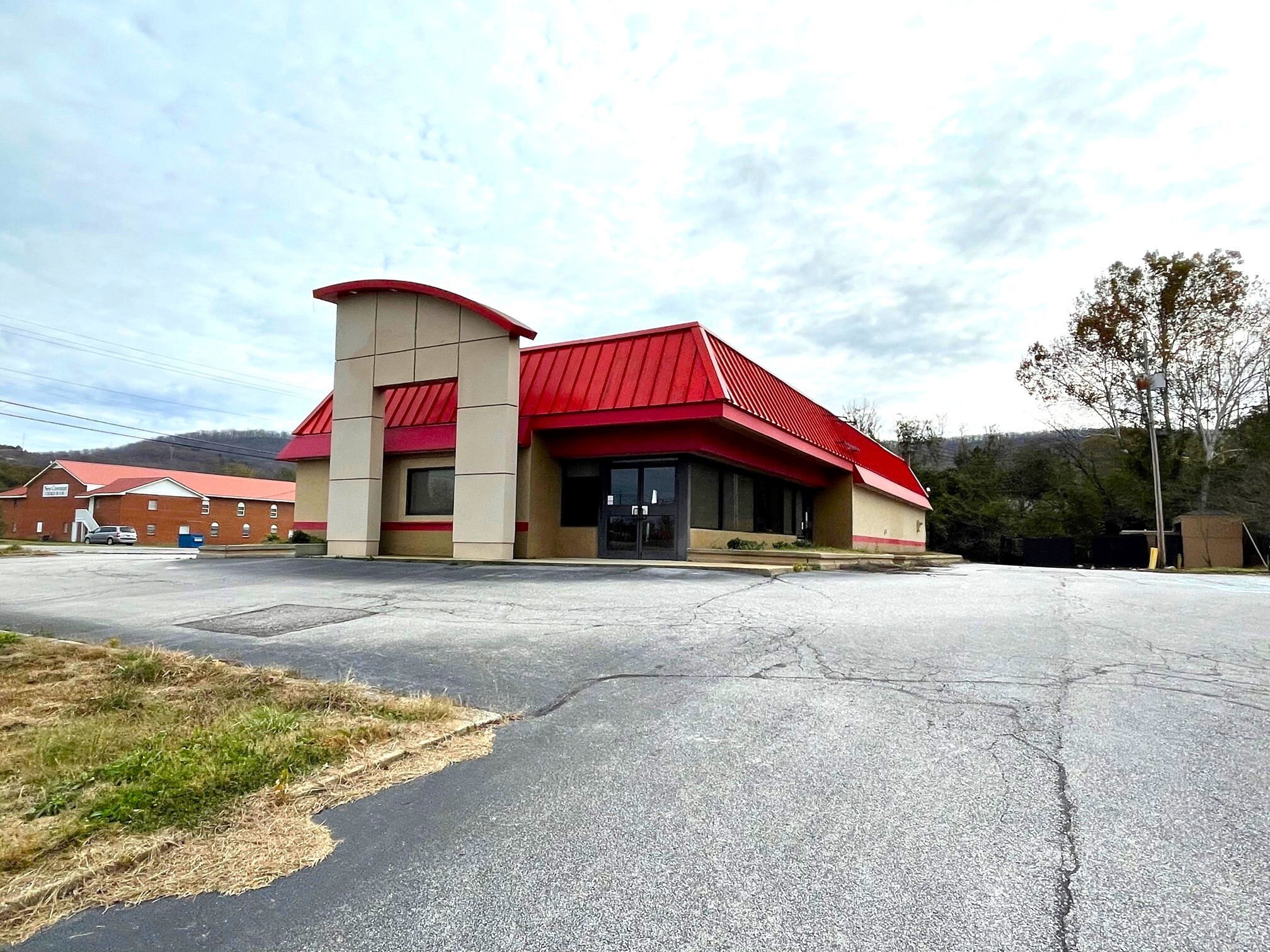 2800 Alabama Hwy 202, Anniston, AL for lease Building Photo- Image 1 of 3