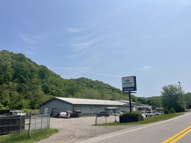 231 Pennsylvania Ave, Colliers, WV for sale - Primary Photo - Image 1 of 1