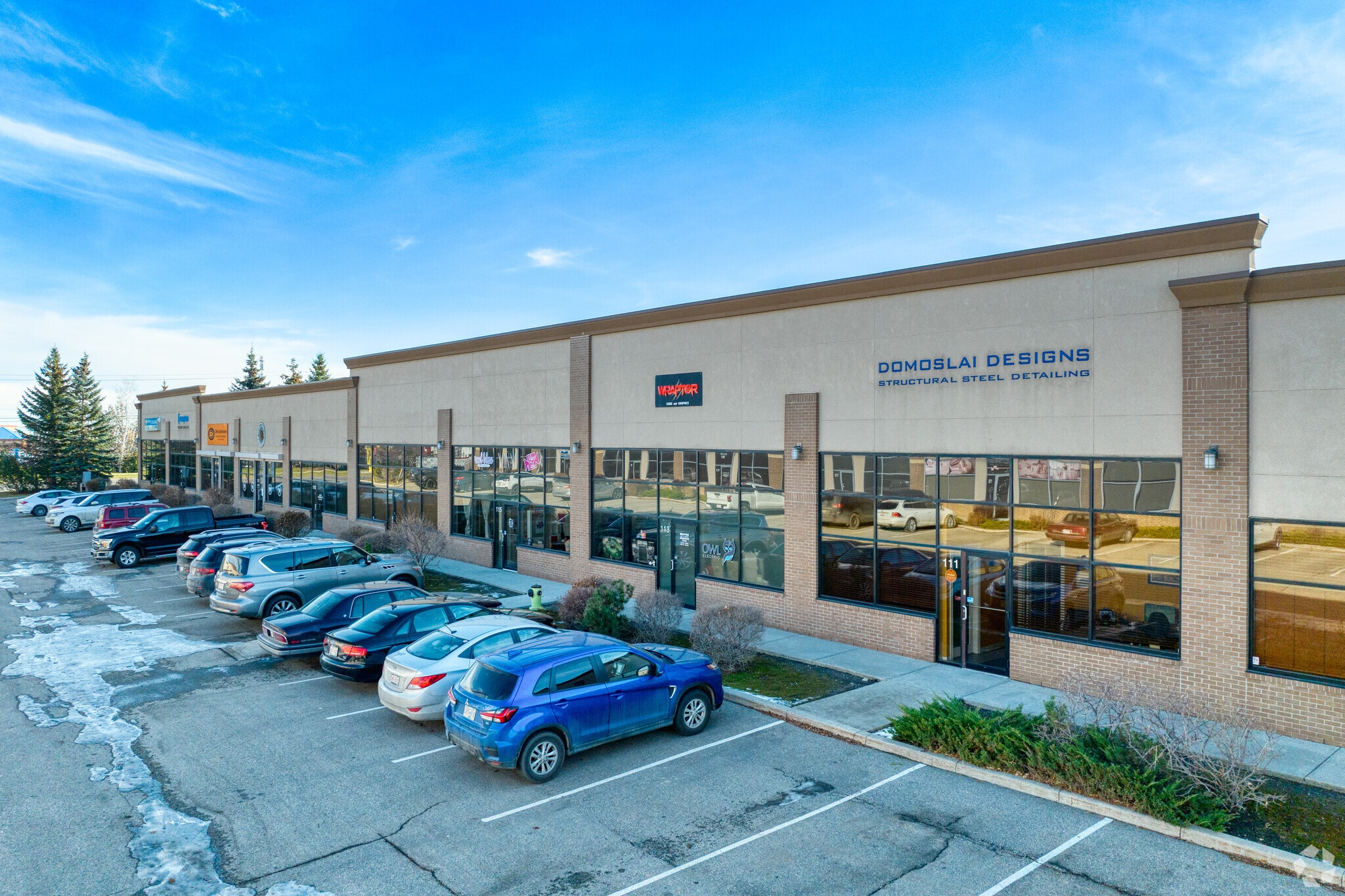 11769 40th St SE, Calgary, AB for sale Primary Photo- Image 1 of 1