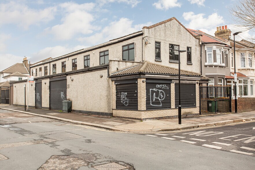 185 Neville Rd, London, E7 9QL