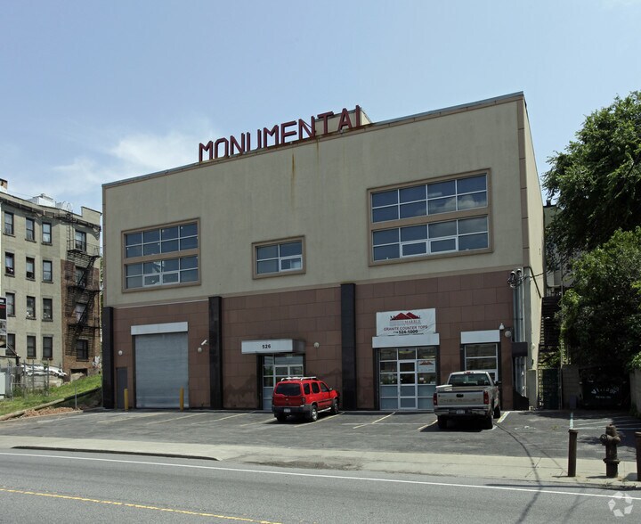 526 Richmond Ter, Staten Island, NY 10301