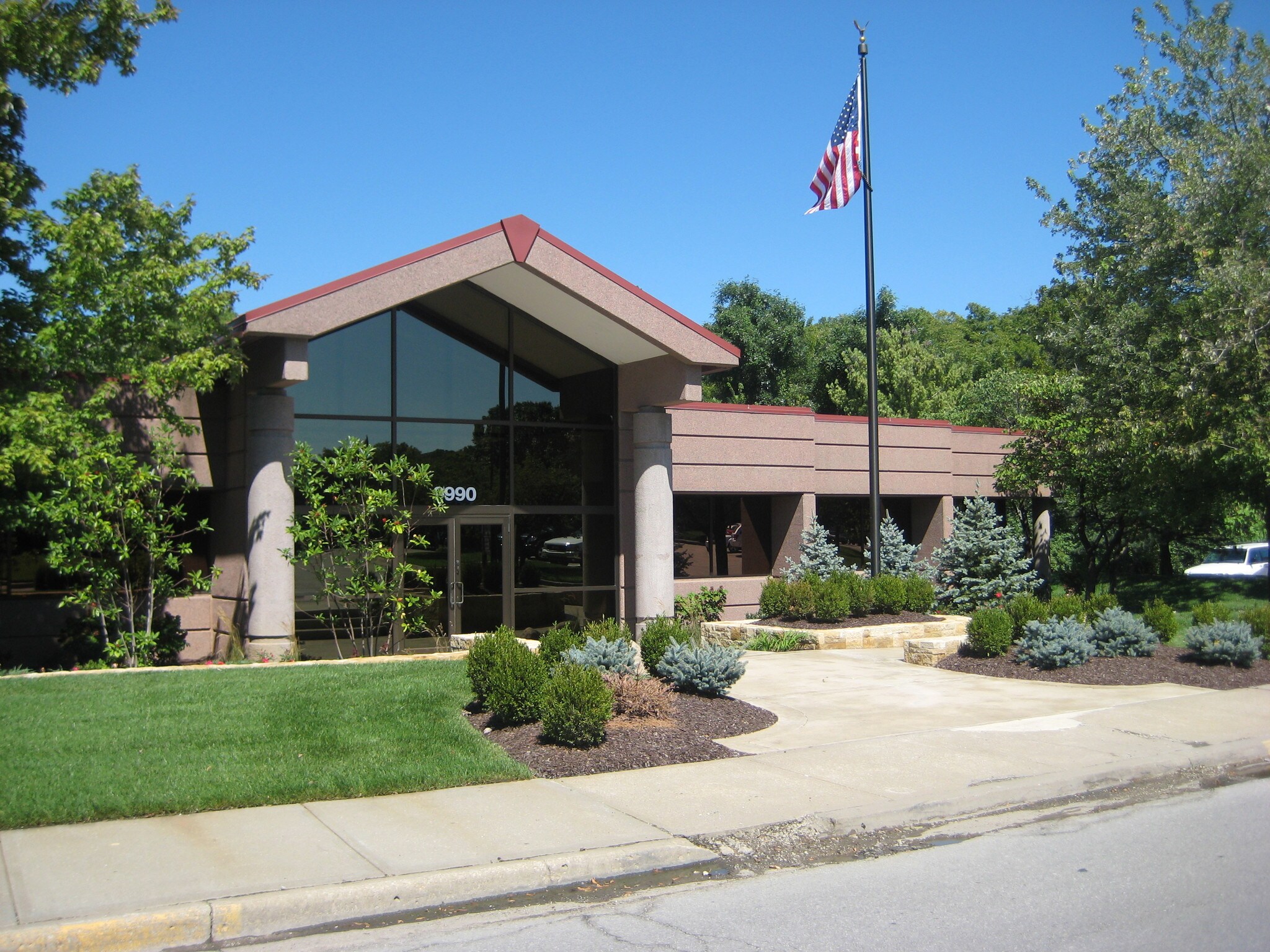 9990 College Blvd, Overland Park, KS for sale Primary Photo- Image 1 of 1