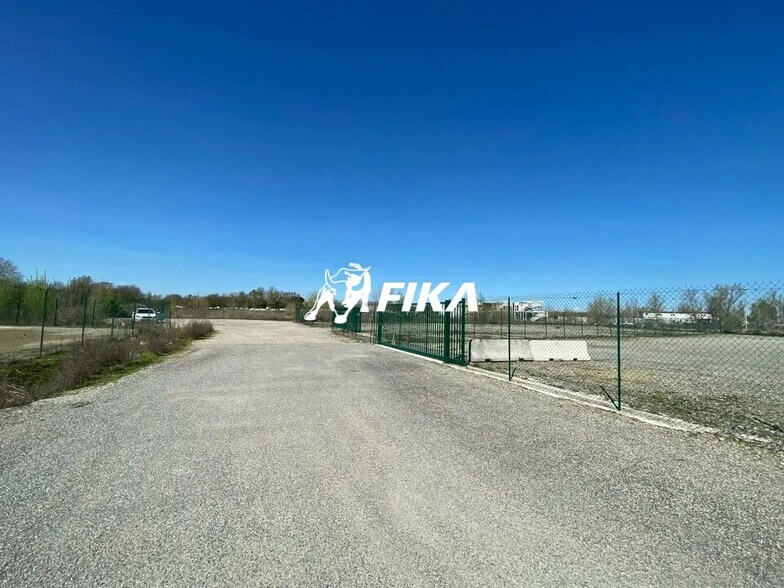 Flex in Portet-sur-Garonne for lease - Building Photo - Image 2 of 7