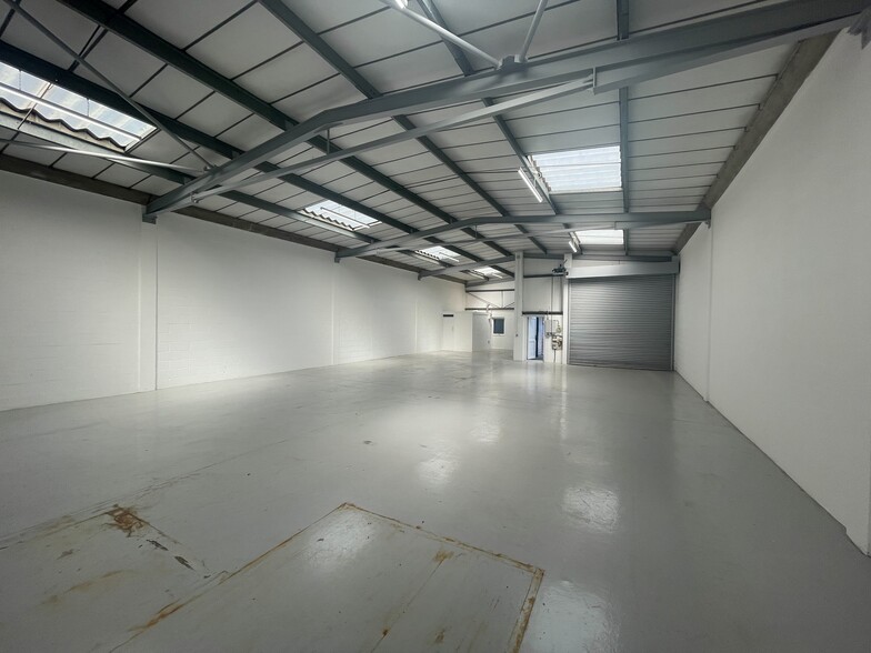 Pedmore Rd, Brierley Hill for lease - Building Photo - Image 3 of 5