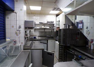 3 Victoria St, Paignton for lease Interior Photo- Image 2 of 2