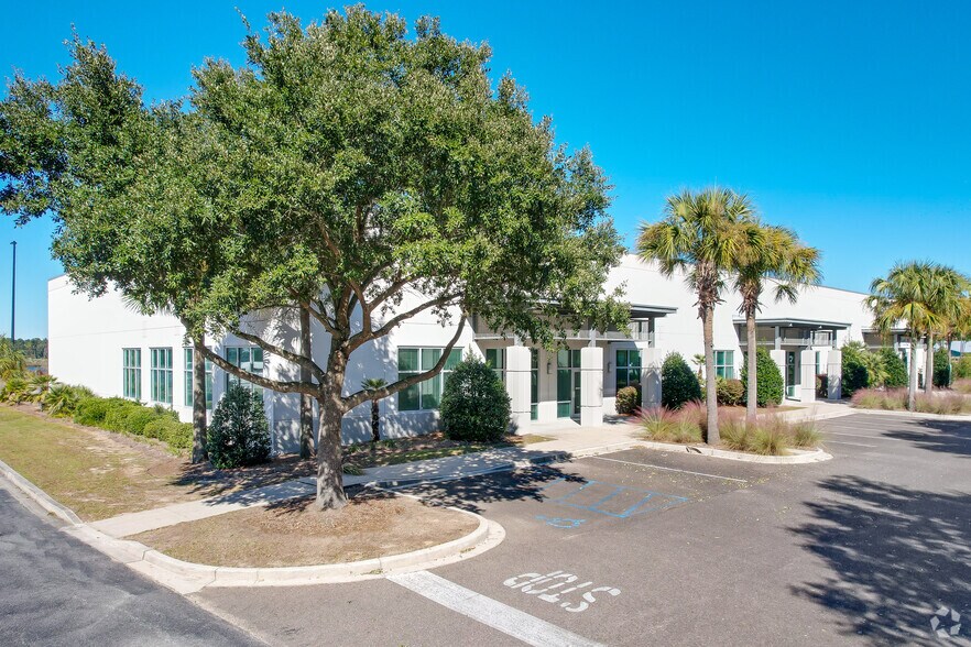 2284 Clements Ferry Rd, Charleston, SC 29492