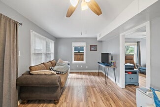 More details for 609 Sealy St, Galveston, TX - Multifamily for Sale