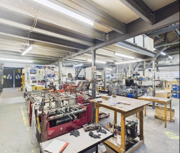 26 Lenziemill Rd, Cumbernauld for sale - Interior Photo - Image 3 of 5