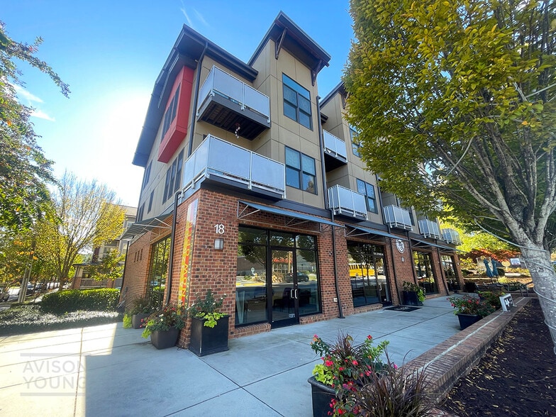 644 N Main St, Greenville, SC for lease - Building Photo - Image 2 of 7