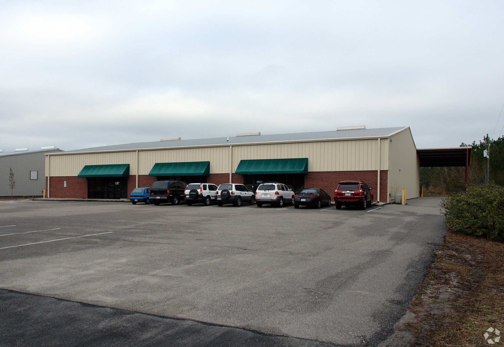 265 Sloop Point Loop Rd, Hampstead, NC for sale Primary Photo- Image 1 of 1