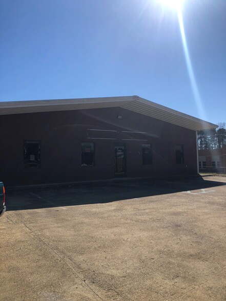 105 Hospital St, Ripley, MS for lease - Primary Photo - Image 1 of 1