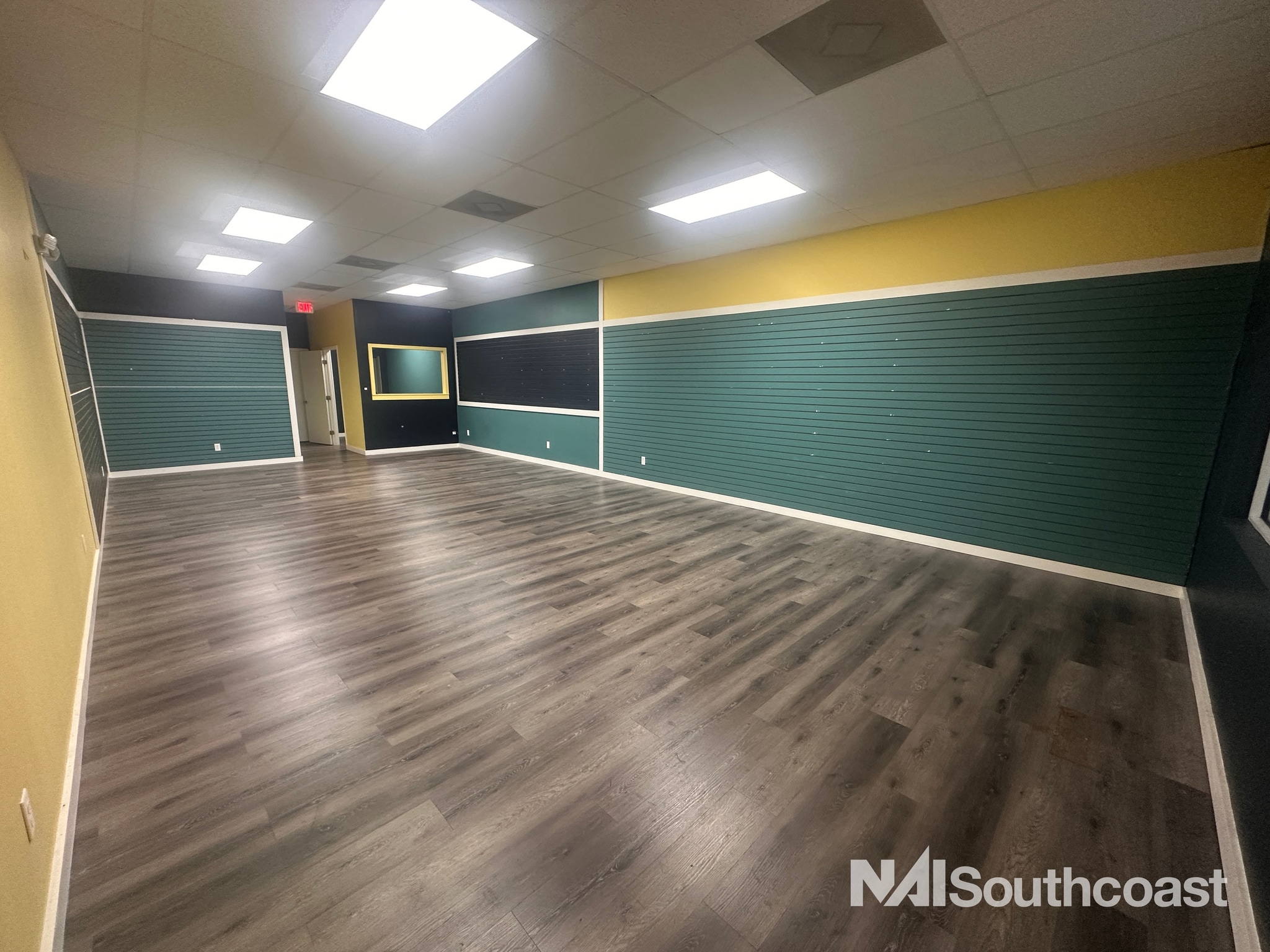 6196-6202 SE Federal Hwy, Stuart, FL for lease Interior Photo- Image 1 of 9