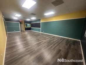 6196-6202 SE Federal Hwy, Stuart, FL for lease Interior Photo- Image 1 of 9