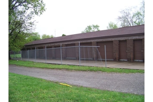 207 W Poplar St, West Frankfort, IL for sale Primary Photo- Image 1 of 1