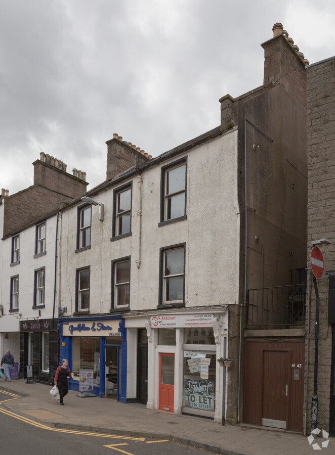 3539 Castle St, Forfar, ANS DD8 3AE Retail for Lease