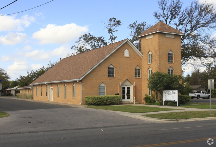 1904 S Austin Ave, Georgetown, TX for sale - Primary Photo - Image 1 of 2