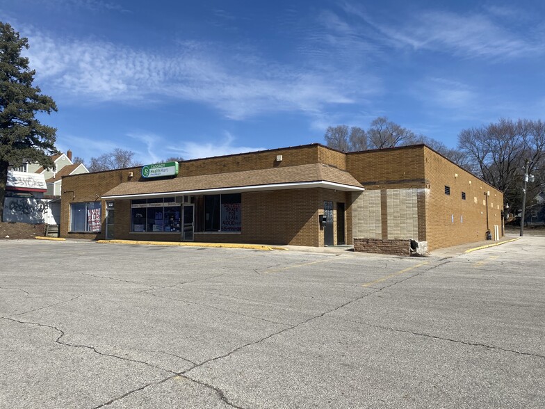 4505 SW 9th St, Des Moines, IA for sale - Building Photo - Image 1 of 1