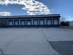 184 Bucks Industrial Rd, Statesville, NC for lease Building Photo- Image 1 of 5