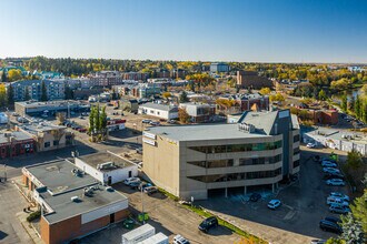 7 St Anne St, St. Albert, AB - AERIAL  map view