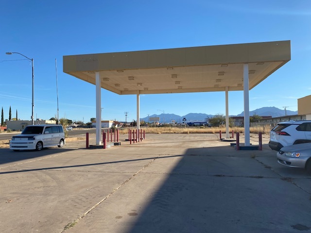 217 N Huachuca Blvd, Huachuca City, AZ for sale - Building Photo - Image 2 of 17