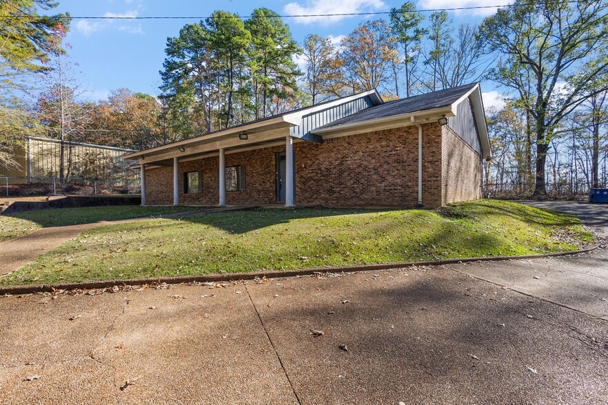 131 Channel 16 Way, Jackson, MS for sale - Primary Photo - Image 1 of 1