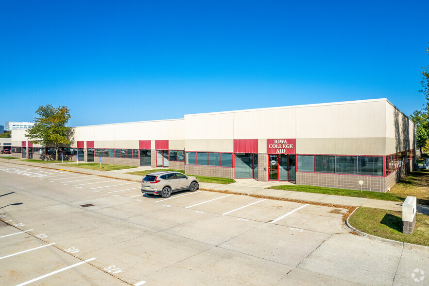 475 SW 5th St, Des Moines, IA for lease - Building Photo - Image 1 of 6