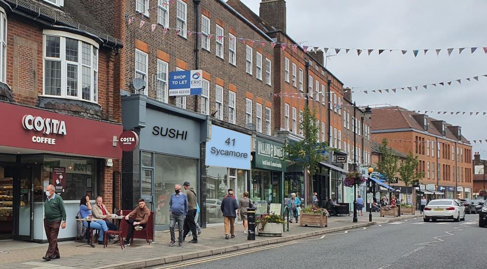 41 Sycamore Rd, Amersham for sale - Building Photo - Image 1 of 1