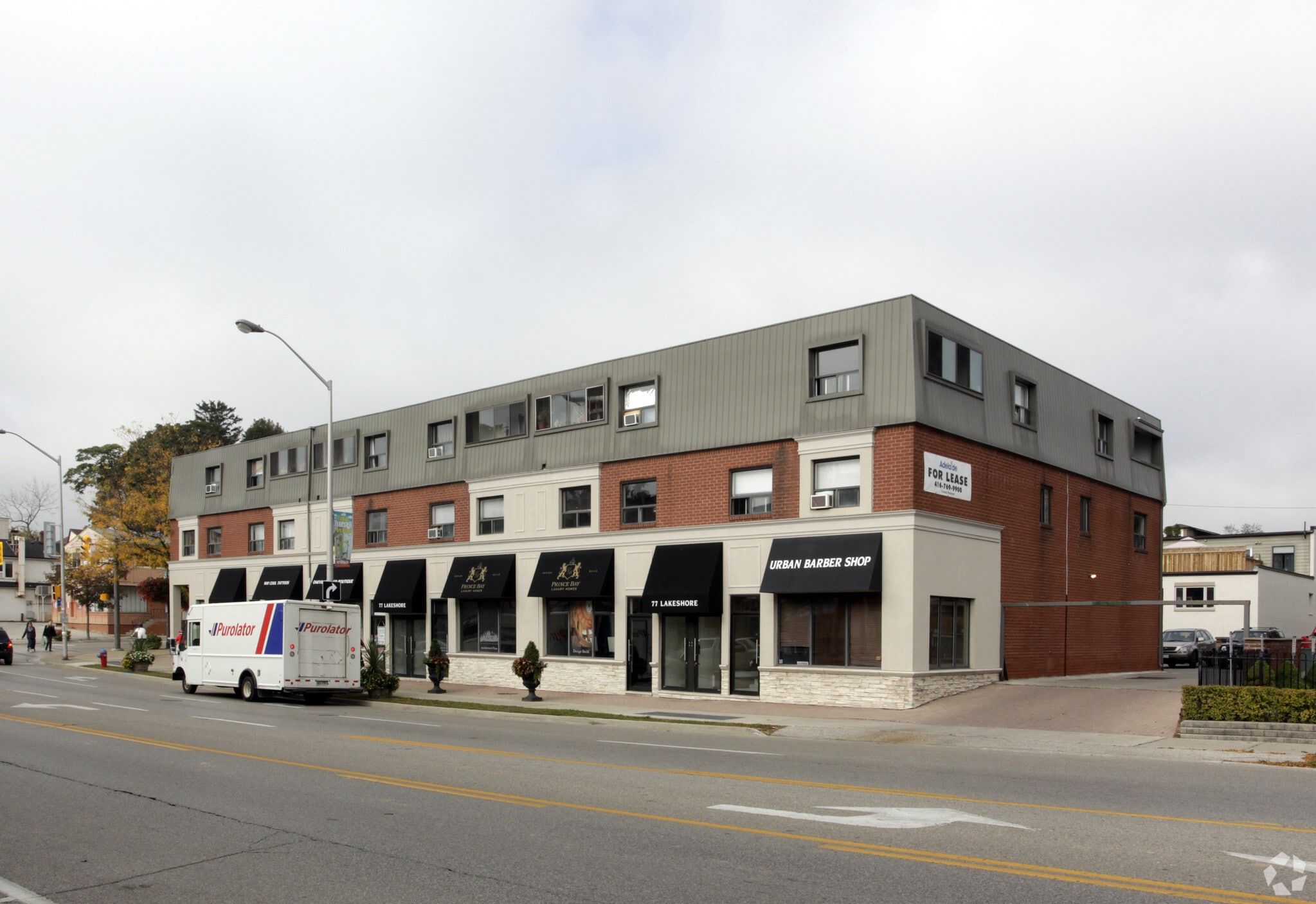 77 Lakeshore Rd, Oakville, ON for sale Primary Photo- Image 1 of 1