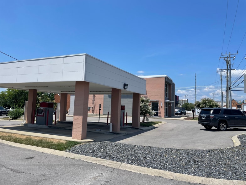 1915 Glen Echo Rd, Nashville, TN for sale - Building Photo - Image 3 of 5