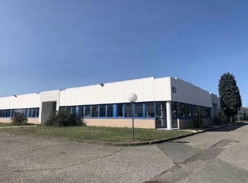 Office in Mérignac for lease - Building Photo - Image 1 of 6