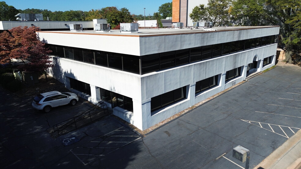 2707 Buford Hwy, Atlanta, GA for sale - Building Photo - Image 1 of 22