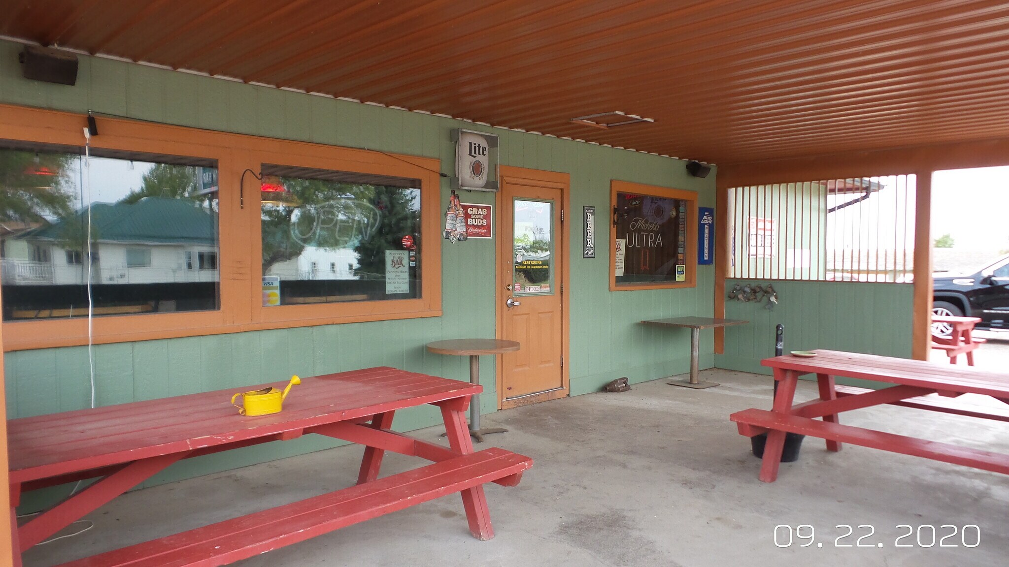 15940 Highway 2 W, Hingham, MT 59528 SPENCERS HIGHWAY BAR