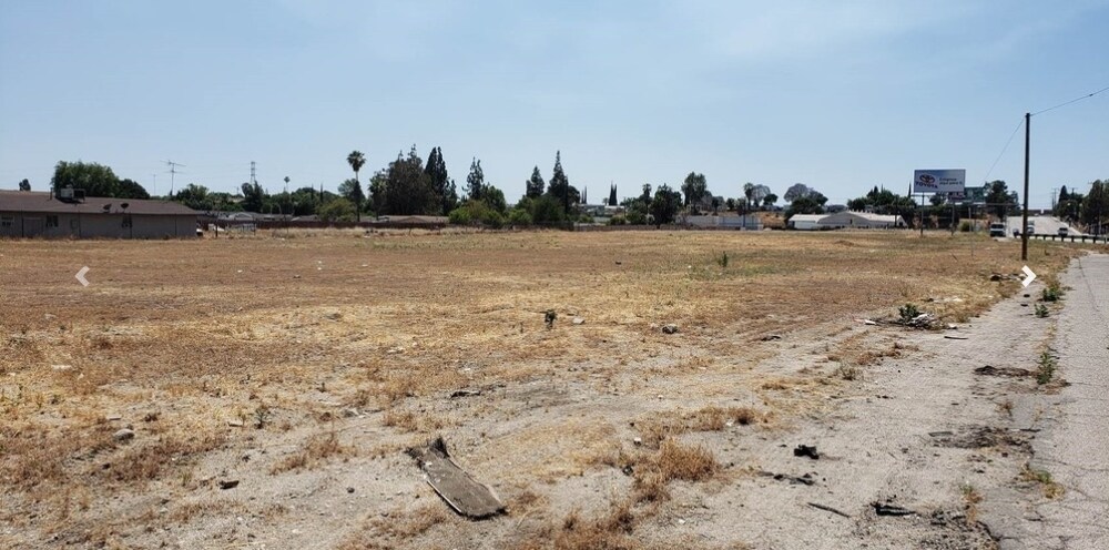 Arrow Route & Rialto Ave, San Bernardino, CA for sale Primary Photo- Image 1 of 1