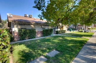 More details for 605 W Ashlan Ave, Clovis, CA - Multifamily for Sale