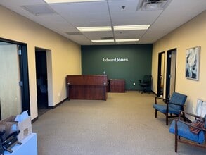 10733 N Frank Lloyd Wright Blvd, Scottsdale, AZ for lease Interior Photo- Image 1 of 6