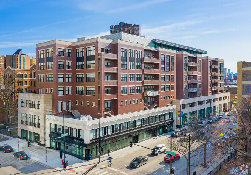 3833 N Broadway St, Chicago, IL for lease - Building Photo - Image 1 of 1