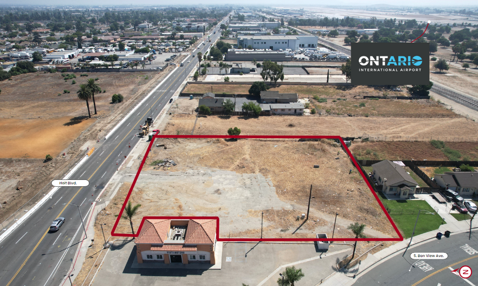 914 Holt Blvd, Ontario, CA for lease - Building Photo - Image 2 of 4