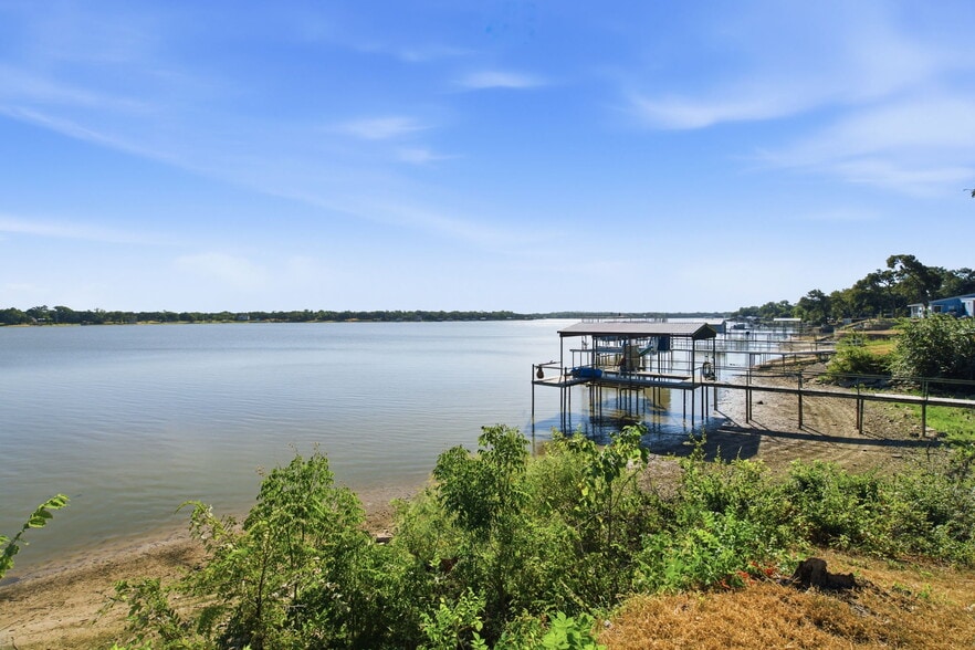 7170 Briar Rd, Azle, TX for sale - Building Photo - Image 2 of 20