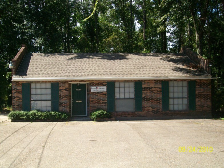 2763 Sgt Alfred Dr, Slidell, LA for sale - Primary Photo - Image 1 of 1