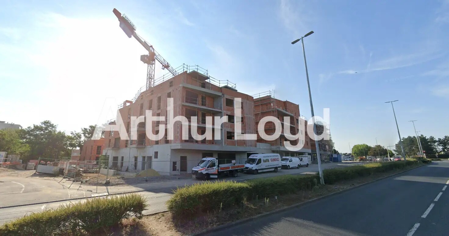 Office in Caen for lease Building Photo- Image 1 of 14