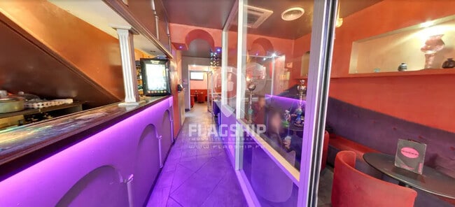 Location Commerce 124 m²