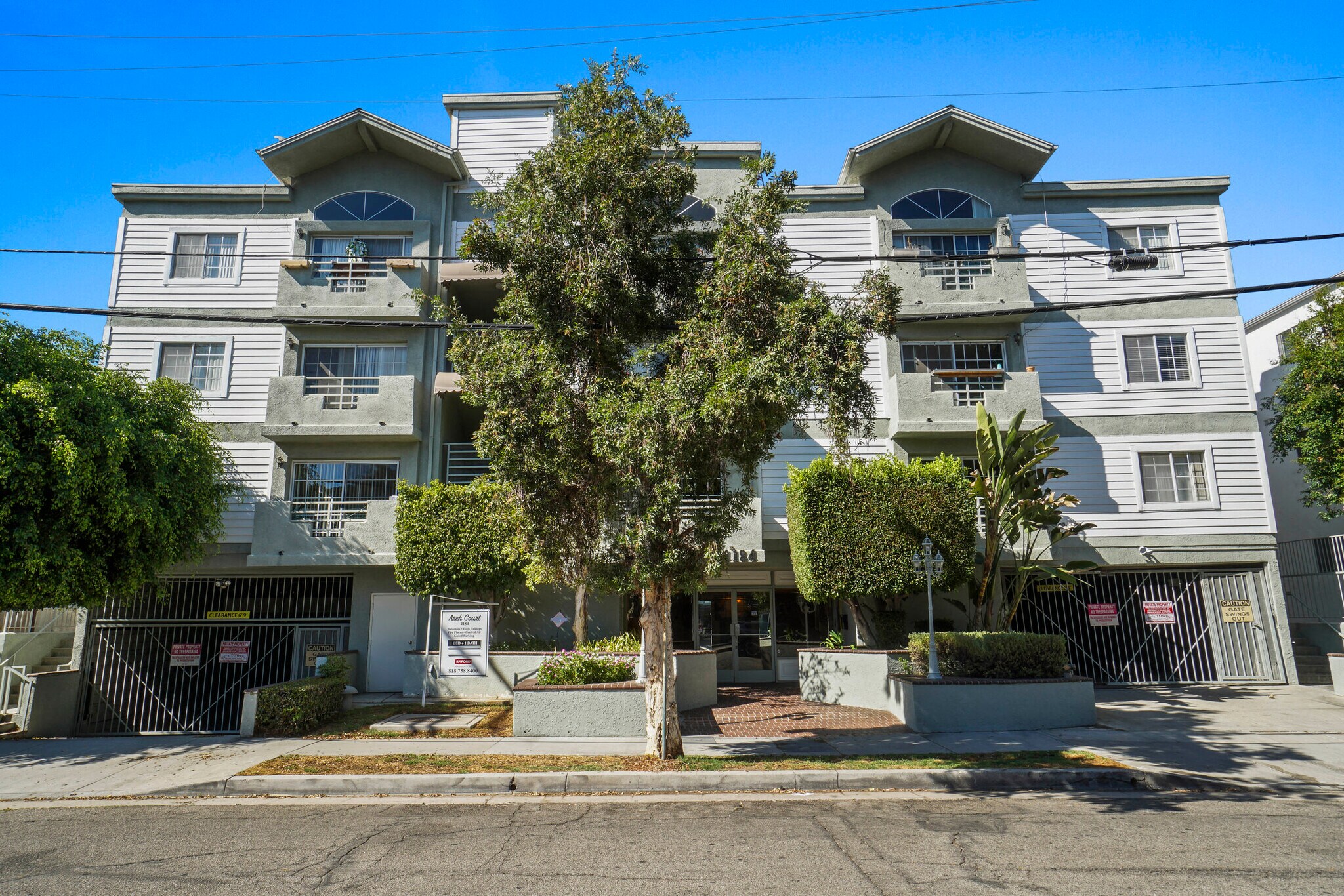 4180-4184 Arch Dr, Studio City, CA for sale Building Photo- Image 1 of 1