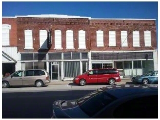 104 S Main St, Monroe City, MO for sale - Primary Photo - Image 1 of 1