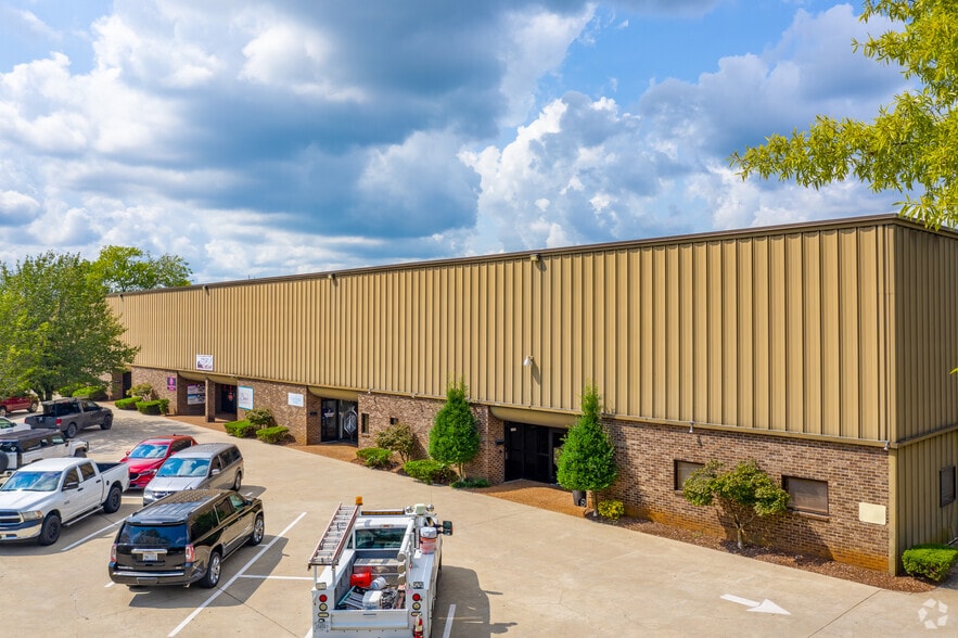 1154-1188 Park Ave, Murfreesboro, TN for lease - Primary Photo - Image 2 of 6