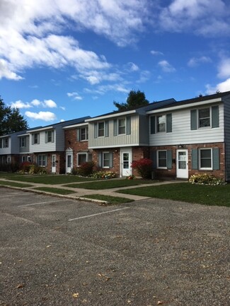 More details for 726 S Huron St, Cheboygan, MI - Multifamily for Sale