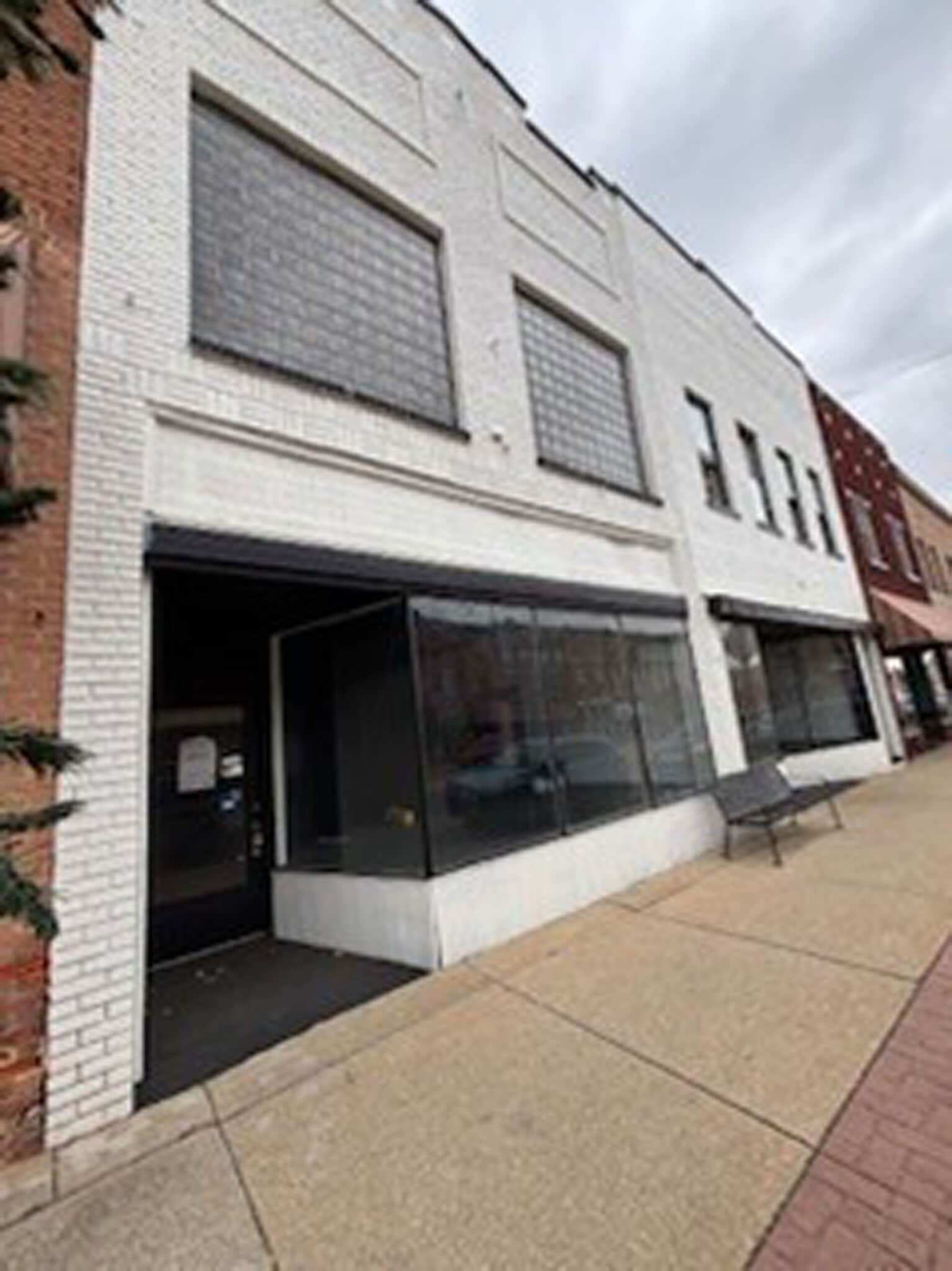 17 N Main St, Three Rivers, MI for lease Building Photo- Image 1 of 13