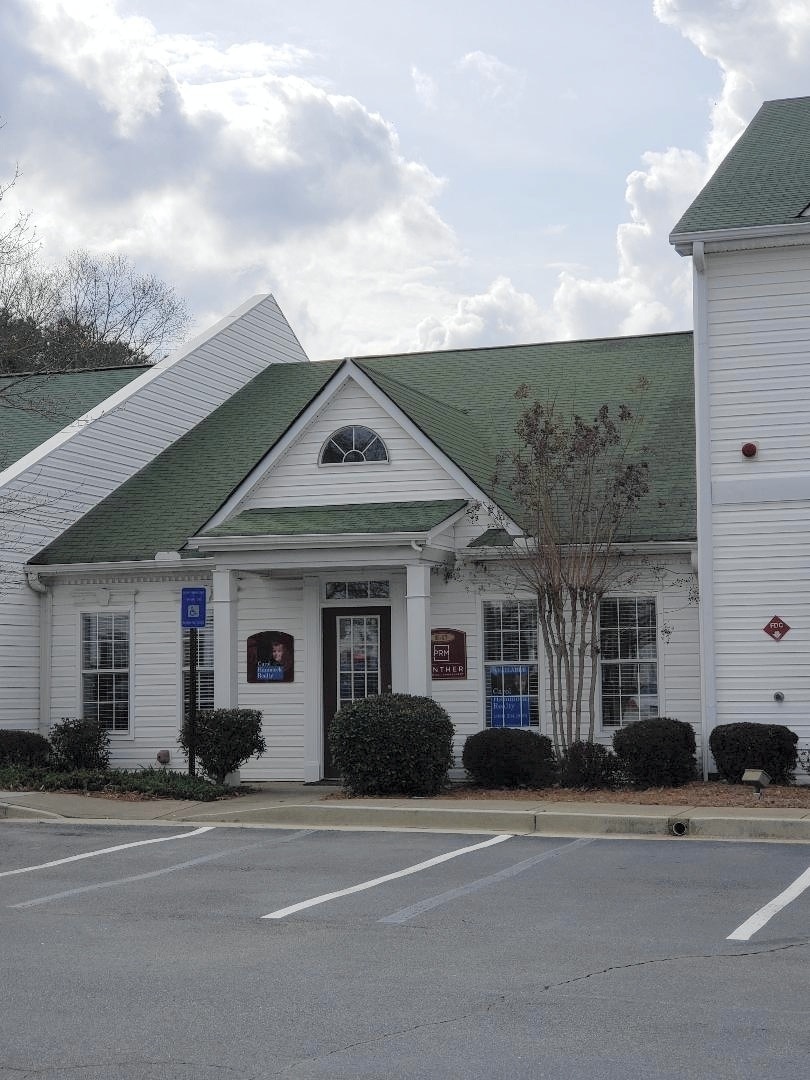 707 Whitlock Ave SW, Marietta, GA for lease Building Photo- Image 1 of 3