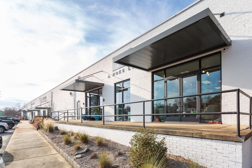 1397-1407 Capital Blvd, Raleigh, NC for lease - Building Photo - Image 1 of 2