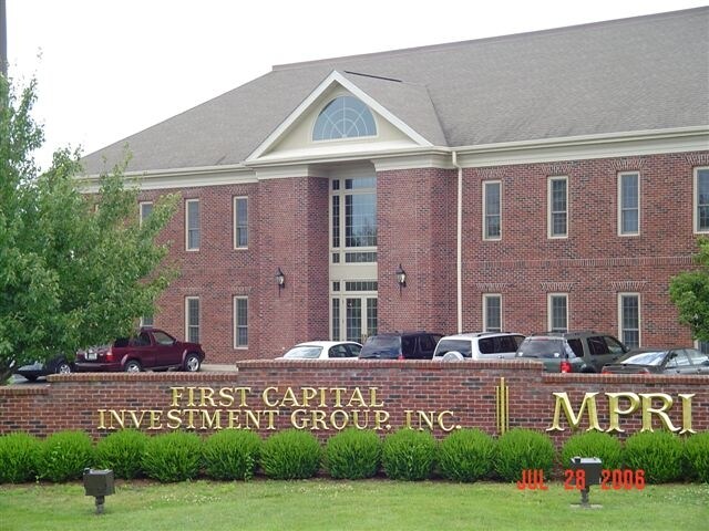 1720 N Kinser Pike, Bloomington, IN for lease Primary Photo- Image 1 of 22